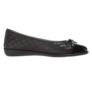 New The Flexx Women's Black Leather Riseco Quilted Ballet Flat Size 7